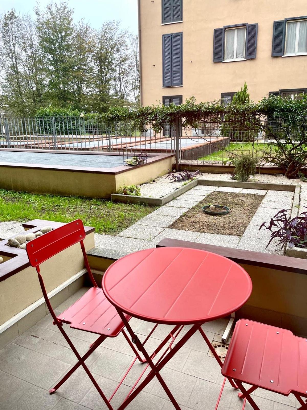 Апартаменты 33 Borgo Ticino Lux Free Parking & Private Garden Павия Экстерьер фото